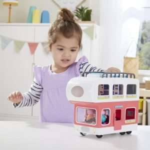 Peppa Pig Peppa’s Adventures Peppa’s Family Motorhome Preschool Toy, Vehicle to RV Playset, Plays Sounds and Music, Ages 3 and up - 9