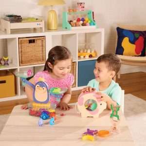 Battat Education – Wooden Piggy Bank for Kids – Educational Pig Toy – Developmental Playset – Fine Motor Skills – 18 Months + – Save & Count Piggy Bank - 2